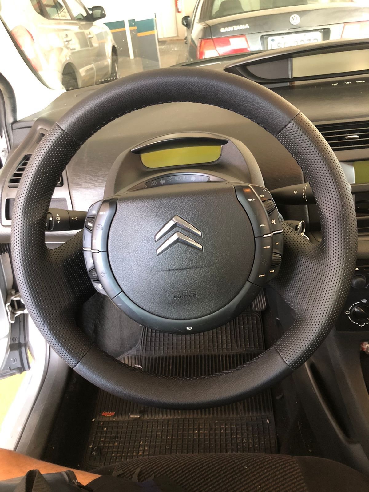 WhatsApp Image 2024-10-30 at 12.21.03